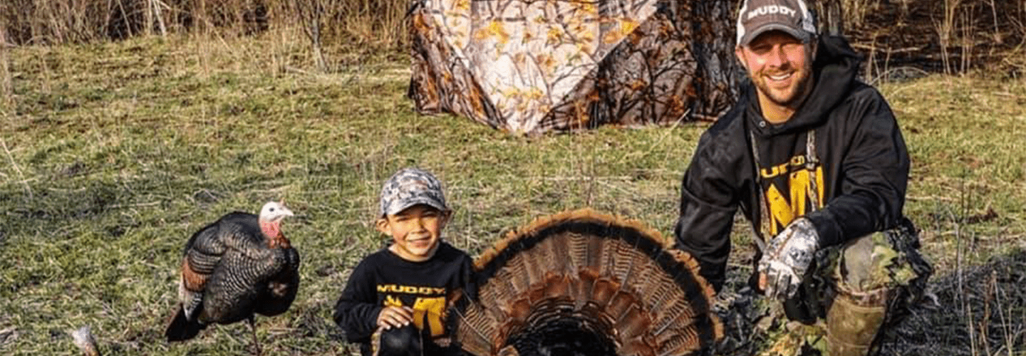 https://www.gomuddy.com/wp-content/uploads/2019/04/bale-blinds-ground-blinds-for-hunting-the-ultimate-matchup-feature-top-img.png